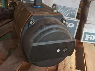 MATERIAIS DE INSTRUMENTAÇÃO: CARTUCHO TINTA HARDCOPY, ATUADOR VALV MAC WORCESTER, ANEL VED VALV ROT, CORPO VÁLVULA MASONEILA E OUTROS — leilão em Santo André (foto 7)