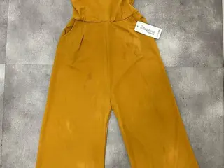 19 MACACÕES FEMININOS PANTALONA VÁRIAS CORES M, G E GG - SEM USO (Ref.: ren 266 2026031220266) — leilão em São Caetano do Sul (foto 4)