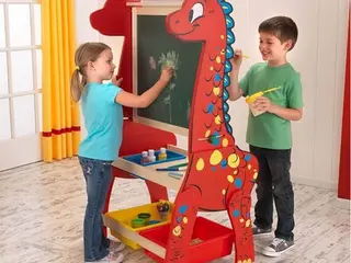 01 CAVALETE DE PINTURA INFANTIL — leilão em São Caetano do Sul