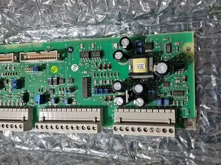 MODULO ELETRONICO ABB DIGITAL SADC IOB 3 (Ref.: 62) — leilão em Guarulhos (foto 5)