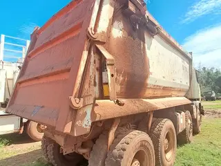 CAMINHÃO BASCULANTE FORA DE ESTRADA SCANIA G440 (SEM DIREITO A DOCUMENTAÇÃO), 2014/2014, PL.: SEM EMPLACAMENTO, (Ref.: 6713/6735/5501) — leilão em Porto Trombetas/PA (foto 6)