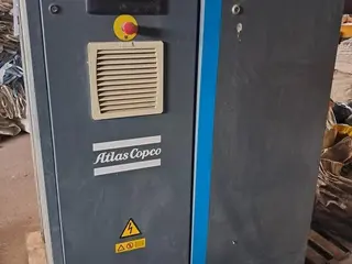 SISTEMA DE ARMAZENAGEM DE CIMENTO COM SILO METÁLICO AÉREO CILÍNDRICO, CAP. 2.000 TON. E 37 M DE ALTURA, SOPRADOR ATLAS COPCO ZS 4 VSD, ANO: 2023, MOTOBOMBA DE ROSCA 75 HP, SOPRADOR ROBUSCHI E FILTRO DE MANGAS (Ref.: F / ARMAZENAGEM 2) — leilão em Açailândia/MA
