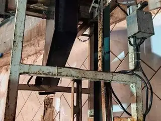 04 SERRAS DE BANCADA PARA MADEIRA CSM C/ MOTOR ELÉTRICO / 03 SERRAS DE BANCADA PARA MADEIRA BALDAN C/MOTOR ELÉTRICO — leilão em Guarulhos