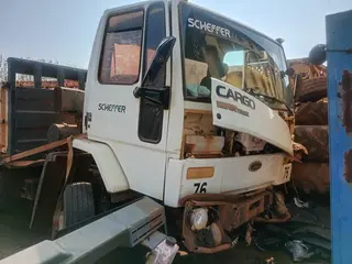 CAMINHÃO CARGA SECA FORD CARGO 2421 (BATIDO), 2004/2004, Placa FINAL 5 (MT), (Ref.: 76) — leilão em Sapezal/MT (foto 3)