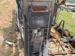 TOYOTA HILUX 2.8 (INCENDIADO), 2021/2021, Placa FINAL 6 (SP), — leilão em São Pedro/SP (foto 4)