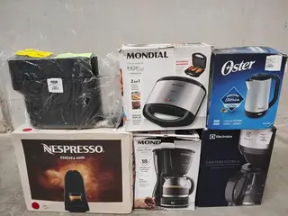 CAFETEIRA, SANDUICHEIRA, CHALEIRA ELÉTRICA E OUTROS (17 PC) (Ref.: SB0030216) — leilão em Duque de Caxias/RJ