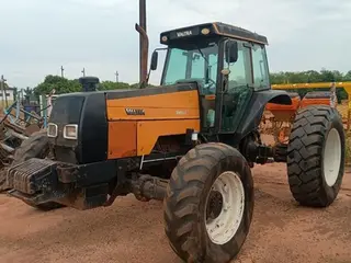 TRATOR DE PNEUS VALTRA BH140 4X4, ANO AQUIS.: 2007, SÉRIE: 202007 (Ref: 644) — leilão em Catanduva/SP