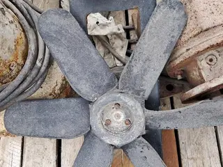 MOTORES ELÉTRICOS, MOTORREDUTORES, REDUTOR DE VELOCIDADE, MOTOBOMBAS, BOMBA CENTRÍFUGA (15 PÇS) (Ref.: MCI) — leilão em Belo Oriente/MG (foto 19)