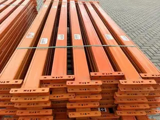 348 POSIÇÕES DE PORTA PALLETS COM 10,00 MTS DISTRIBUÍDO EM 32 MONTANTES COM 10,00 MTS DE ALTURA E 290 LONGARINAS COM 2,60 MTS, PERFAZENDO 29 MÓDULOS (Ref.: TCD) — leilão em São Paulo (foto 4)