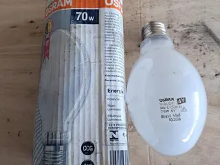 MATERIAIS MECÂNICOS E/OU ELÉTRICOS: FILTROS, FUSÍVEIS, LÂMPADAS, REATORES, SOQUETES E OUTROS (APROX. 855 PÇS) (Ref.: Q) — leilão em Ouro Preto/MG (foto 9)