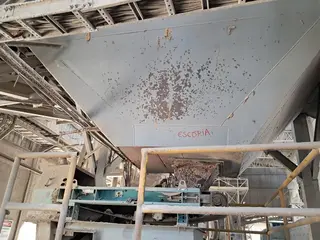 SISTEMA DE SECAGEM E DOSAGEM DE ESCÓRIA COM SECADOR ROTATIVO BRASPROCESS À DIESEL, SILOS DE 50 TON. COM DOSAGEM SCHENCK, PENEIRA VIBRATÓRIA, MOEGA, TRANSPORTADORES E PERIFÉRICOS (Ref.: A / PROCESSAMENTO DE ESCÓRIA) — leilão em Açailândia/MA (foto 27)