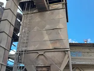 SISTEMA DE SECAGEM E DOSAGEM DE ESCÓRIA COM SECADOR ROTATIVO BRASPROCESS À DIESEL, SILOS DE 50 TON. COM DOSAGEM SCHENCK, PENEIRA VIBRATÓRIA, MOEGA, TRANSPORTADORES E PERIFÉRICOS (Ref.: A / PROCESSAMENTO DE ESCÓRIA) — leilão em Açailândia/MA (foto 20)