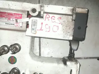 EQUIPAMENTOS: ESTEIRA TRANSPORTADORA, MÁQUINA DE COSTURA, ENSACADEIRA SACAS, CARIMBADEIRA, BAG AÇÚCAR 900 KG (APROX.: 11 ITENS) — leilão em Catanduva/SP (foto 2)