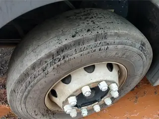 CAMINHÃO BAÚ C/ BLINDAGEM ELÉTRICA T4S MERCEDES-BENZ ATEGO 1419, 2019, Placa FINAL 3 (PE), (Ref.: 18269400017724) — leilão em Suzano/SP (foto 26)