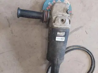 ESMERILHADEIRA 850W 220V/115V E OUTROS (58 UN) — leilão em Cataguases/MG (foto 18)
