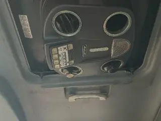 CAMINHÃO BAÚ REFRIGERADO MERCEDES-BENZ 915C, 2011/2011, Placa FINAL 8 (SP), (Ref.: BAL) — leilão em Embu das Artes (foto 29)