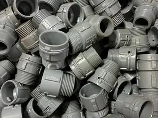 ADAPTADORES PVC FLEX CZ 3/4 Af-25 WETZEL (APROX. 600 PÇ) (Ref.: 1042) — leilão em Santo André/SP