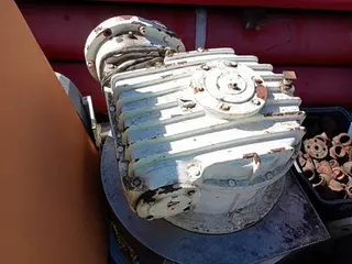 REDUTOR, MOTOR, BOMBA E MOTOBOMBA (Ref.: PÁTIO 01) — leilão em Pouso Alegre/MG (foto 2)