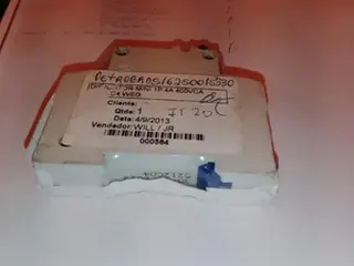 RELÉ MULTIFUNÇÃO, LÂMPADA MINIATURA, BATERIA PARA LUMINÁRIA E OUTROS (APROX. 796 UNIDADES) — leilão em Macaé/RJ (foto 30)