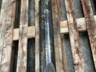 01 PONTEIRA P/ ROMPEDOR HIDRÁULICO P/ ESCAVADEIRA — leilão em São Caetano do Sul (foto 3)