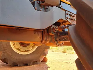 TRATOR DE PNEUS VALTRA BH224 4x4, SÉRIE: W224472887 (Ref: 505639) — leilão em Palestina/SP (foto 32)