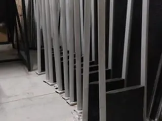 APROX. 135 ANTENAS DE ALARME RF-RX (PEDESTAL) (Ref.: EAS) — leilão em São Paulo (foto 12)