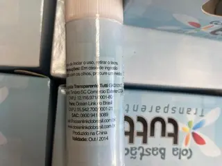 APROX. 400 PEÇAS COLA BASTÃO 10 GRAMAS TUTTI — leilão em São Caetano do Sul (foto 3)