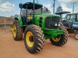 TRATOR DE PNEUS JOHN DEERE 6405 4x4, ANO AQUIS.: 2013, SÉRIE: 1BM6145JJD0002980 (Ref: 2357) — leilão em Sapezal/MT (foto 3)