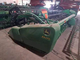 COLHEDORA DE GRÃOS C/ PLATAFORMA DE CORTE JOHN DEERE 9770 STS, ANO AQUIS.: 2012, SÉRIE: 1CQ09970AKC0091214 (Ref: 25584_25462) — leilão em Sinop/MT (foto 27)