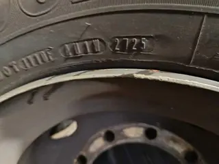 10 UNIDADES DE- PNEUS 275 RODA FERRO USADOS / MARCA: DIVERSOS TIPO II. (Ref.: DR515) — leilão em São Bernardo do Campo (foto 2)