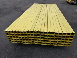 50 UN PERFIL EM AÇO ( TUBO QUADRADO ) COM 3,50 MTS APROX DE COMPRIMENTO , 0,5 X0,5 (Ref.: 21623) — leilão em São Paulo (foto 9)