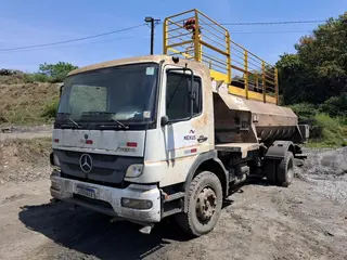 CAMINHÃO PIPA MERCEDES-BENZ ATEGO 1725, 2010/2011, Placa FINAL 8 (MG), (Ref.: CPP45) — leilão em Conselheiro Lafaiete/MG