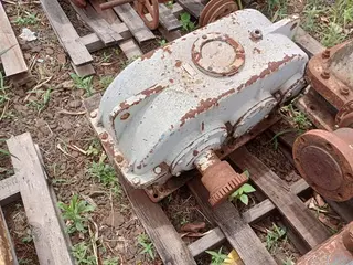 05 REDUTORES DE VELOCIDADE INDUSTRIAL (Ref.: DAP) — leilão em Sertãozinho (foto 8)