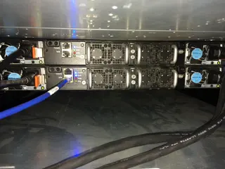 KIT STORAGE + 2 SWITCHES — leilão em Niterói/RJ (foto 2)