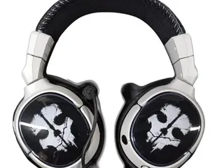 01 FONE DE OUVIDO CALL OF DUTY+ CONTROLE PS4 REVOLUTION PRO NACON - SEM USO (Ref.: ren 636 2026031220636) — leilão em São Caetano do Sul (foto 3)