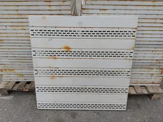 60 UNID DE PISOS EM AÇO PARA MEZANINO 1,00 X 1,00 / 0,04 ALTURA (Ref.: 21152) — leilão em São Paulo