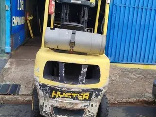 EMPILHADEIRA Á COMBUSTÃO CONTRABALANÇADA HYSTER H50XT 4x2, ANO: 2021, CAP: 2,5 Ton, SÉRIE: A386Y04268V — leilão em Uberaba/MG (foto 4)