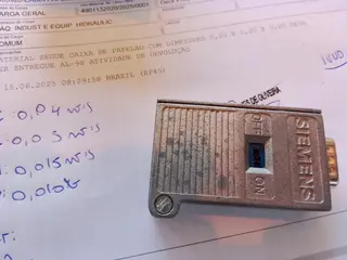 CHAVE FLUXO, MÓDULO ESPECÍFICO, CHAVE NÍVEL E OUTROS (APROX. 718 UNIDADES) — leilão em Macaé/RJ (foto 26)