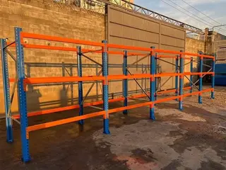 5 MODULOS DE PRATELEIRAS INDUSTRIAIS REFORÇADAS , DISTRIBUIDA EM 6 MONTANTES C/ APROX 2,15 MTS E 30 LONGARINAS C/ APROX 1,65 MTS PERFAZENDO APROX 8,50 MTS LINEAR (Ref.: SB-EMNA) — leilão em São Paulo
