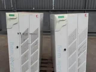 2 PÇS NO-BREAKS (Ref.: 21713) — leilão em São Paulo