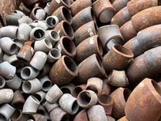 CONEXÕES DE AÇO CARBONO: CURVA, FLANGE, REDUÇÃO, TÊ E CAP (APROX. 4.931 PC) — leilão em São Bernardo do Campo (foto 6)