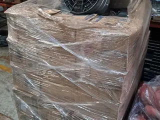 EXAUSTORES ELETRICOS ITAQUA 50CM COM MOTOR BLINDADO 500MM, EXAUSTORES ELETRICOS VENTISOL EX 30CM (APROX.: 142 PÇ) (Ref.: AAC) — leilão em Uberaba/MG (foto 5)