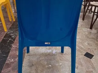 BANQUETAS E CADEIRAS FIXAS (APROX. 47 PÇ) (Ref.: JJZ) — leilão em São Paulo (foto 11)