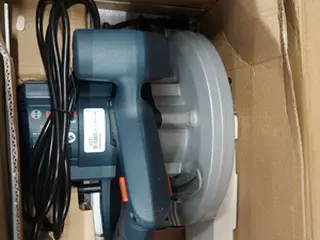 ESMERILHADEIRA 850W 220V/115V E OUTROS (58 UN) — leilão em Cataguases/MG (foto 9)