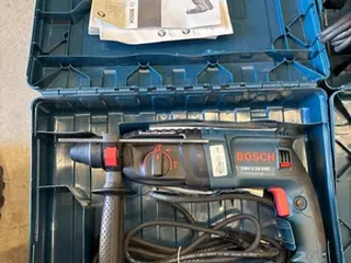 ESMERILHADEIRA 850W 220V/115V E OUTROS (58 UN) — leilão em Cataguases/MG (foto 11)