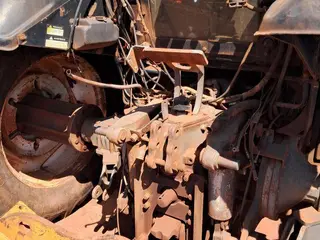 TRATOR DE PNEUS VALTRA BH224 4x4, SÉRIE: W224470552 (Ref: 505637) — leilão em Palestina/SP (foto 24)