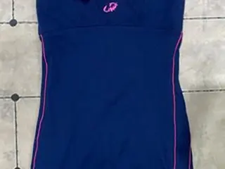 MAIÔS, ROUPAS INFANTIS, CAMISAS FEMININAS DIVERSAS E OUTROS (71 PÇ) (Ref.: SO110/SO129/SO130) — leilão em São Paulo