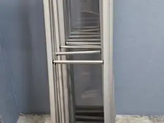 APROX. 136 ANTENAS DE ALARME RF-RX (PEDESTAL) (Ref.: EAS) — leilão em São Paulo (foto 13)