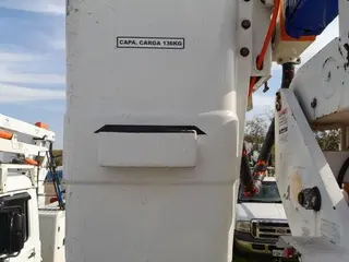 CAMINHÃO CESTO AÉREO VOLKSWAGEN 8.150E DELIVERY, 2009/2010, Placa FINAL 4 (SP), — leilão em São Pedro/SP (foto 25)