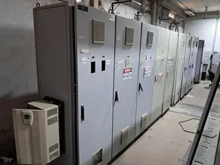 SISTEMA DE MOAGEM DE CIMENTO COM 02 MOINHOS DE BOLAS ATLAS E FURLAN, CAP. 8,5 TON./H, MOTORES WEG 300 E 400 HP, REDUTORES CESTARI E PTI, CLASSIFICADOR, FILTRO DE MANGAS, CCM E TRANSFORMADORES DE 2.500 E 150 KVA (Ref.: C / MOAGEM 1) — leilão em Açailândia/MA (foto 31)